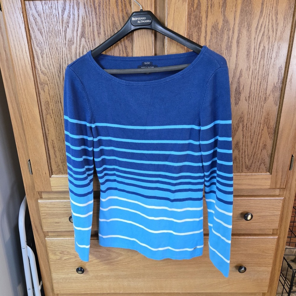 Tommy Hilfiger Women's Blue/White Striped Lightweight Pima Cotton V-Neck Sweater